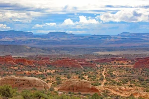 How Far Is Sedona From the Grand Canyon? Drive Time and Where to Stop